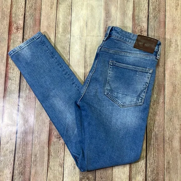 All Saints mens 38x30 cigarette skinny fit light wash damaged denim blue jeans