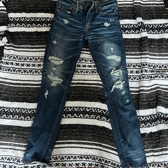 2 for $10 ☀️ AE AirFlex+ Ripped Athletic Skinny Jean Size 28x32
