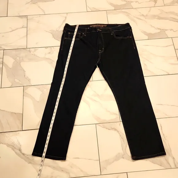 AMERICAN EAGLE JEANS 👖