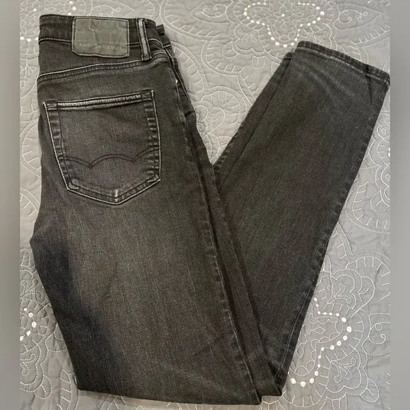 American Eagle Men’s Slim Black Jeans size 28x32