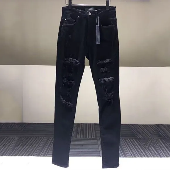 Amiri Destroyed Jeans Black