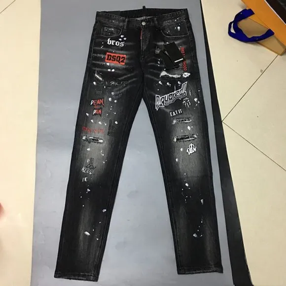 Amiri Letter Splatter Jeans