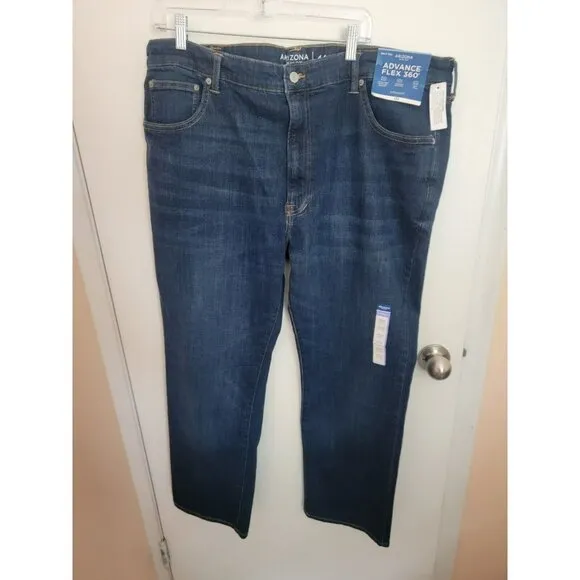 arizona jean co mens 44 x 30 straight leg Blue jeans Advance Flex 360 Msrp $50
          
      NWT