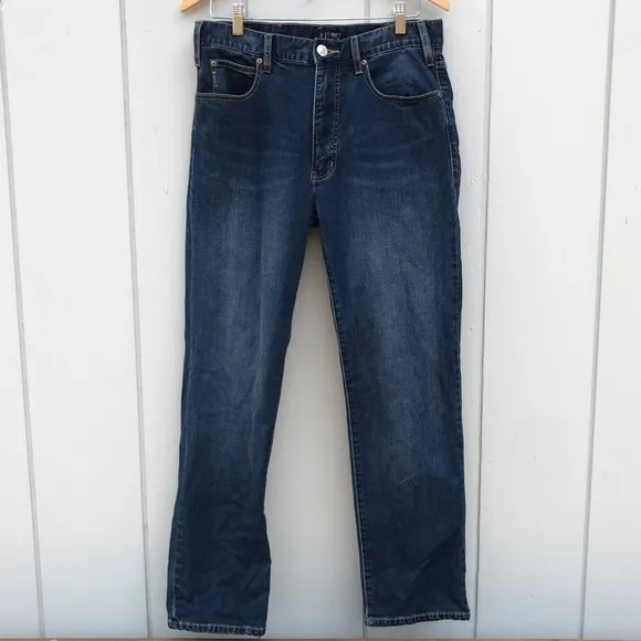 Giorgio Armani Classic Straight Jeans J31