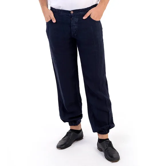 GIORGIO ARMANI MEDIUM RISE STRAIGHT JEANS | MENS SIZE 36
          
      NWT