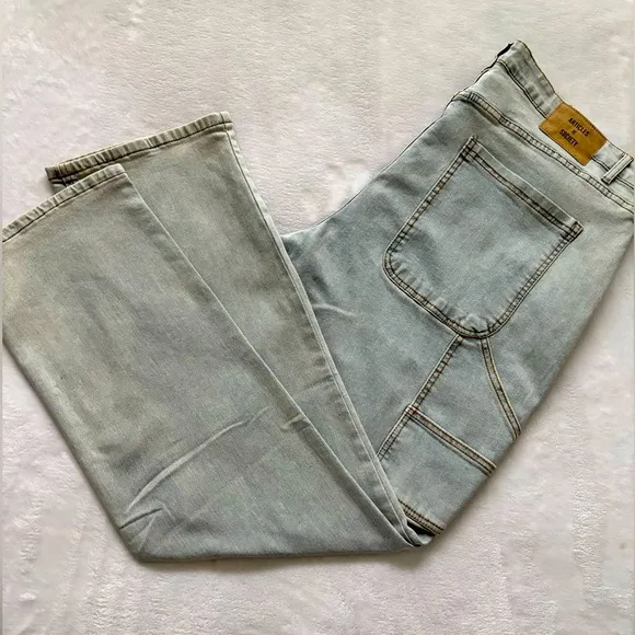 ARTICLES OF SOCIETY Men's Straight Leg Carpenter Pants--38x32
              
      NWT