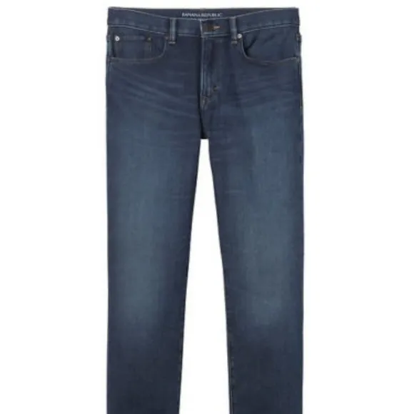 Banana Republic Slim Traveler Jeans 42/36 Blue Ink +
          
      NWT