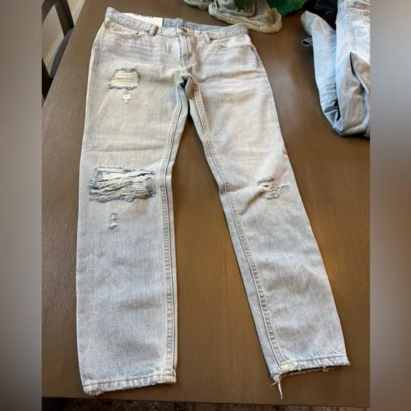 Light Distressed Jeans
              
      NWT