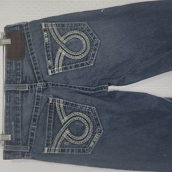 Big Star Pioneer distressed  jeans size 32R great condition
