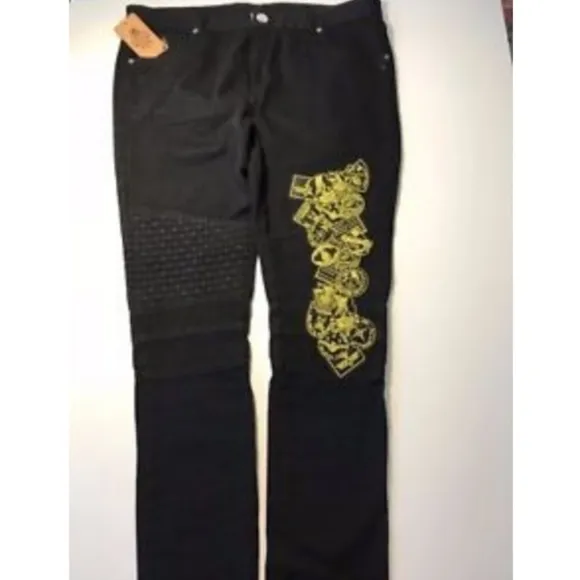 DNM Collection Embroidery Men's Slim Fit Jeans
          
      NWT
