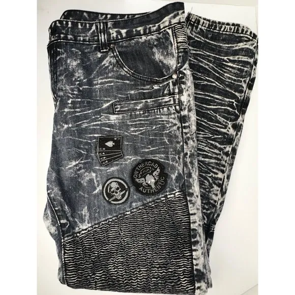 BLK DNM Collection Jeans New York Size 42