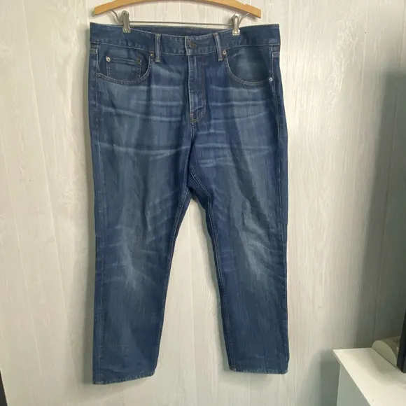Bonobos•The Blue Jean•Athletic Fit•Size 35/30•Medium Wash•Blaine Medium