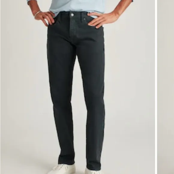 NEW BONOBOS EXTRA STRETCH TRAVEL JEANS SIZE: 33x32
          
      NWT