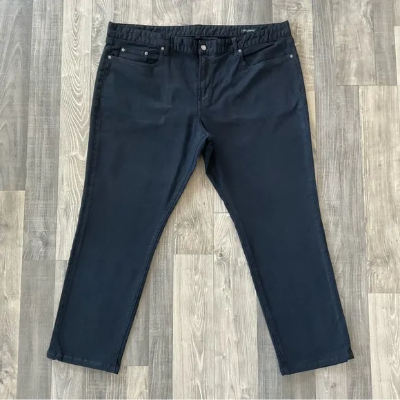 44x30 Bonobos Extra Stretch Travel Slim Jeans
Black