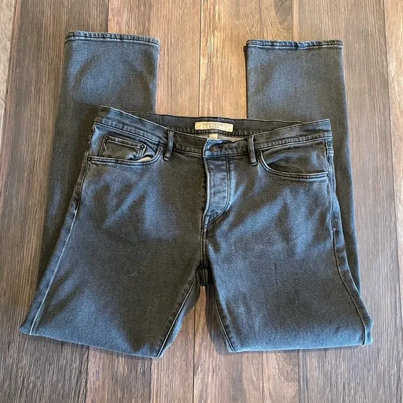 Burberry Brit Straight in Grey