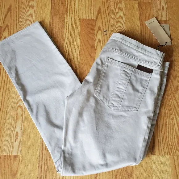 NWT BURBERRY FIVE POCKET SLIM FIT BUTTON FLY CASUAL PANTS JEANS
          
      NWT