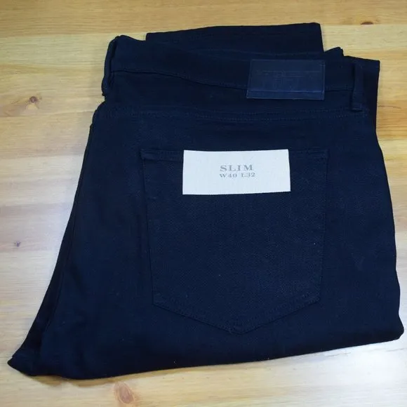$650 Burberry Brit Mens Black Slim Fit Jeans, size 40 x 32
          
      Boutique