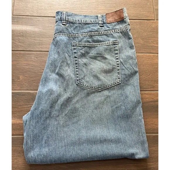 Calvin Klein Mens Sz 48  Loose Fit Relaxed Straight Denim Jeans  Fit 47X29