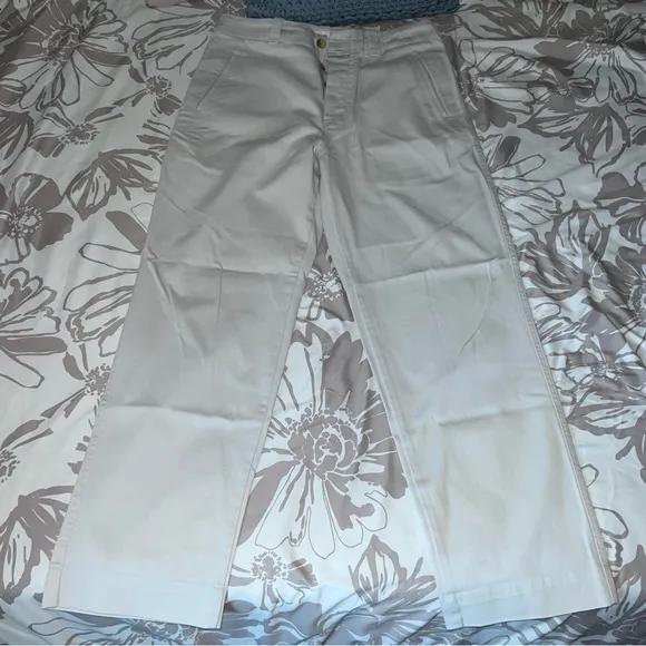 NWOT CLOSED Portuguese fabric jeans size 33