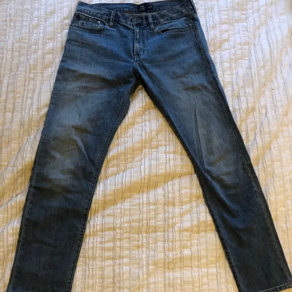 Club Monaco everyday jeans 33/32