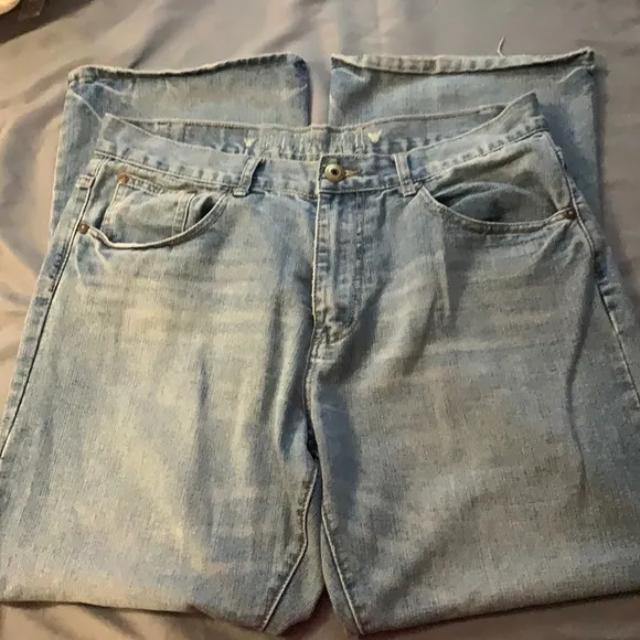Company 81 Prewashed Jeans, Size 36X32 Worn Twice. MAKE AN OFFER!!!