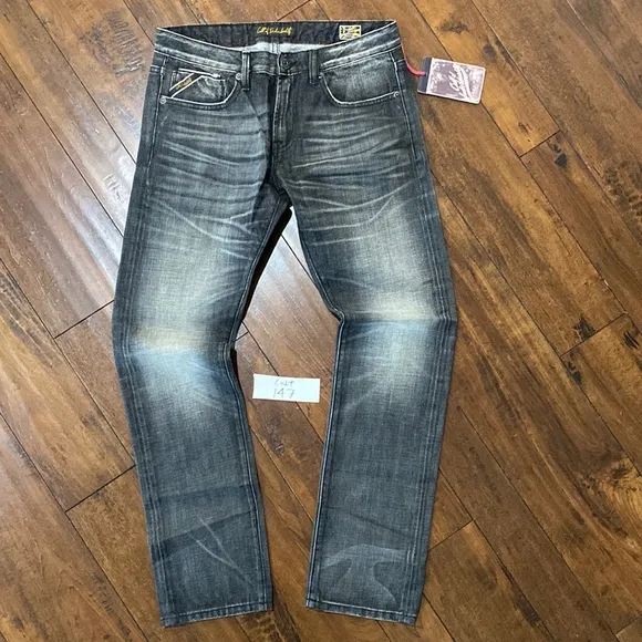 NWT Cult of Individuality Sample Rocker Slim Fit Selvedge Denim Jeans #C147
          
      NWT