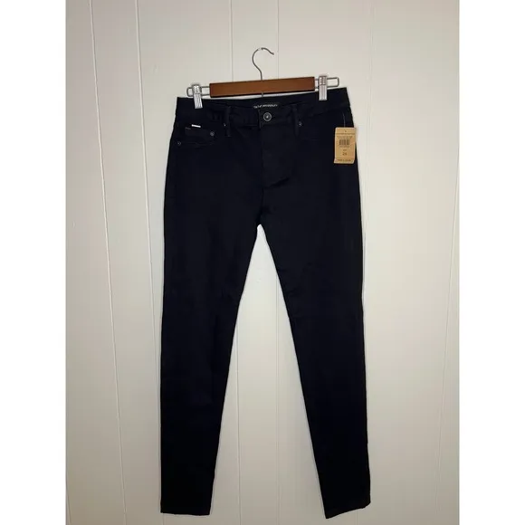 Cult of Individuality Zen Midrise Black Denim Jeans Slim Fit Size 28
              
      NWT