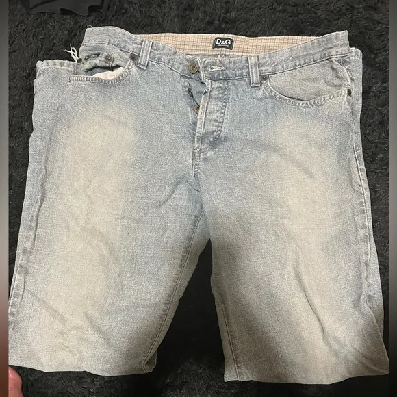 Men’s D&G light Denim Jeans. Boot cut. Size 36.