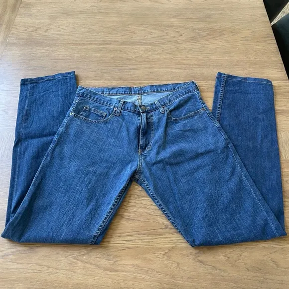 Dearborn Denim Tailored Fit Medium Wash jeans, 34x33, EUC