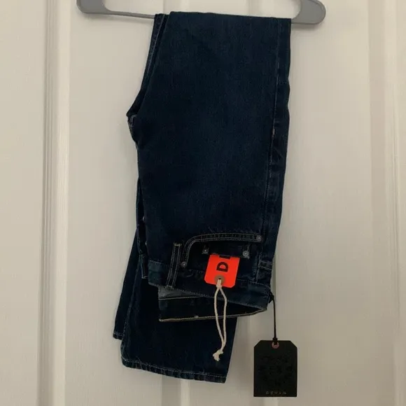 Deus Ex Machina straight leg jeans
          
      NWT