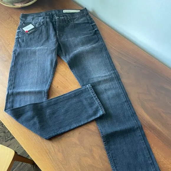 Deus Ex Machina Original Slim Missendon Japanese Denim, vintage black 30/34
          
      NWT