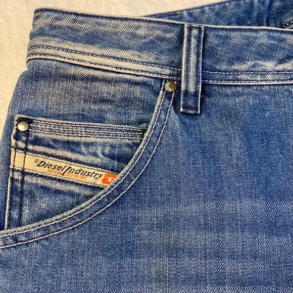 Mens DIESEL Krooley Regular Slim Carrot SZ 32 Waist 32 Inseam Medium Wash Y2K