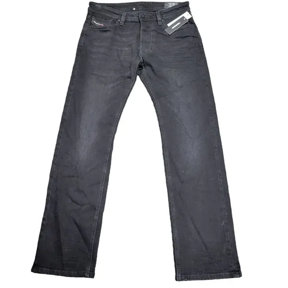Diesel Larke 31/32 Men's Slim Straight Jeans.  New With Tags $198
          
      Boutique