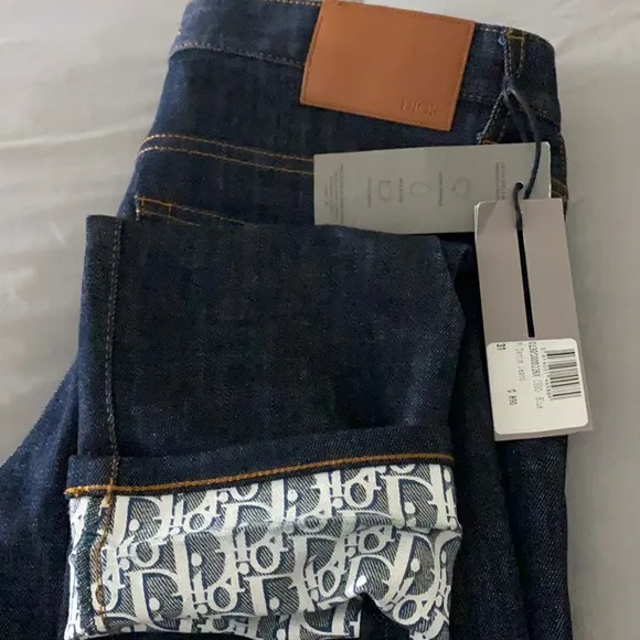 Pant
          
      NWT
