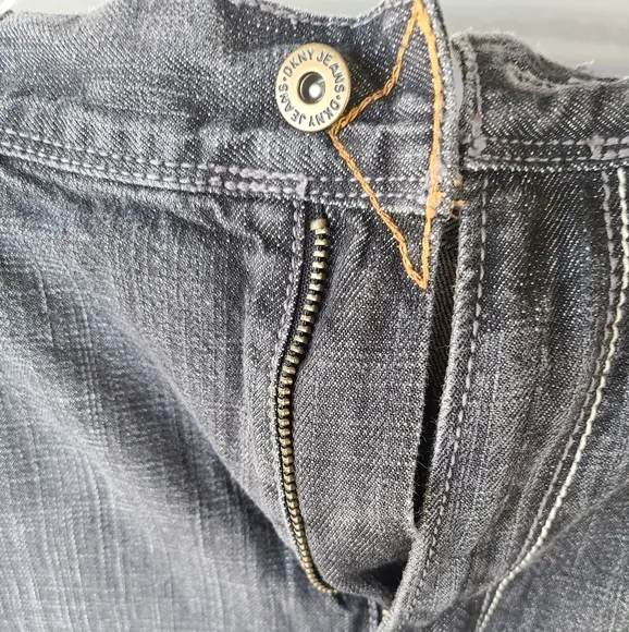 DKNY jeans mens 40×30 gently used bootcut