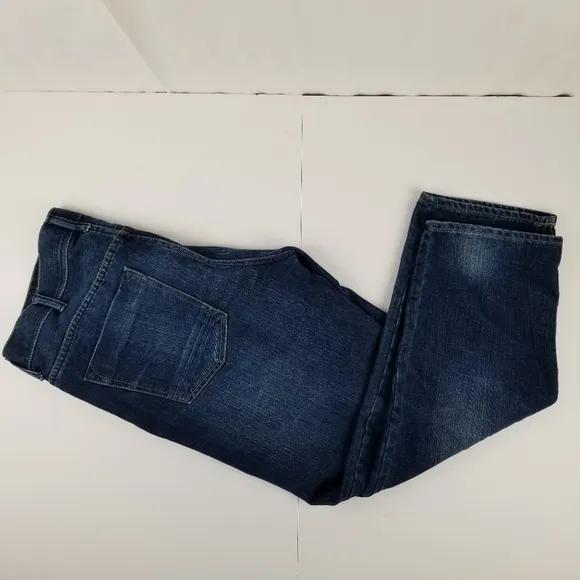 DKNY Bleecker Straight dark wash mens jeans 38x30
