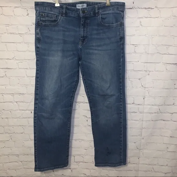 DL1961 J. Hilburn classic straight jeans size 36x34