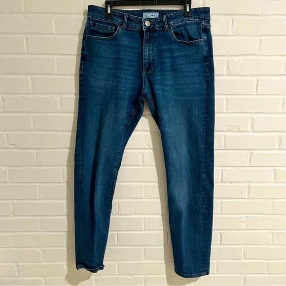 DL1961 Russell Slim Straight Acre Jeans Denim Medium Wash Pockets Blue
