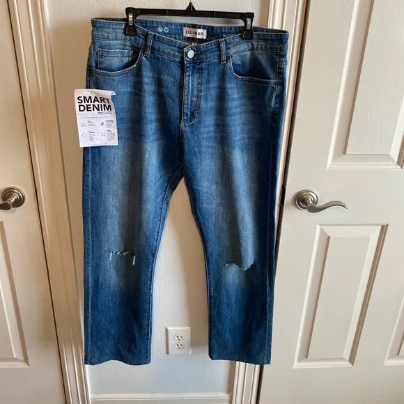 NWT Men’s Russell Smart Denim 36 x 34
          
      NWT
