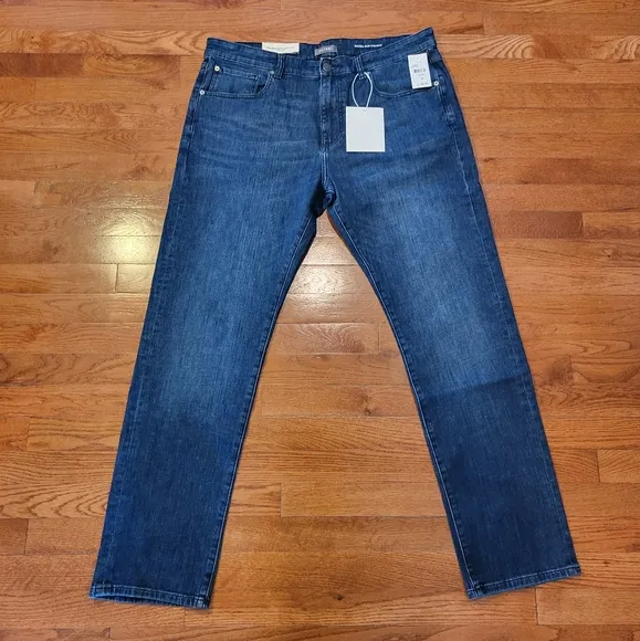 DL1961 Russell-Slim Straight Leg Fit Jeans Men's Size 38 x 32
          
      NWT