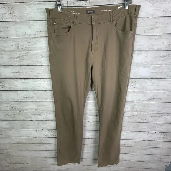 DL1961 Avery Very Modern Straight Pants Cedar wood