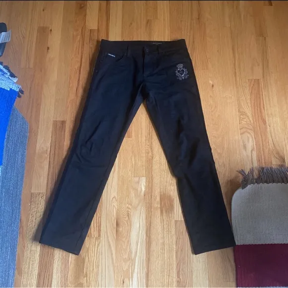 Dolce & Gabbana Skinny Jeans With Patch Detailing.