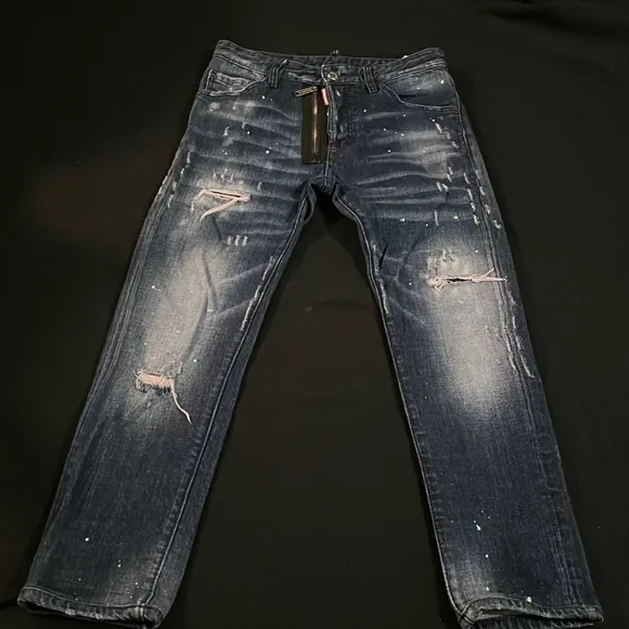 DSQUARED 2 distressed jeans 👖