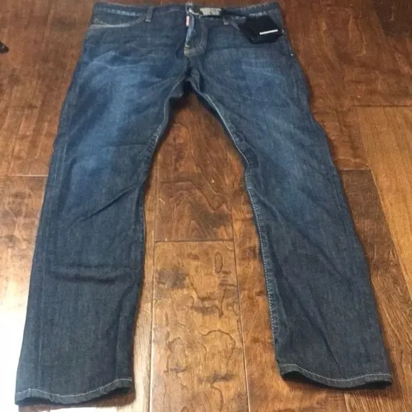 DSQUARED2 Sexy Twist button-fly jeans, 33
          
      NWT
