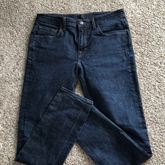 DSTLD Cigarette Skinny Jeans