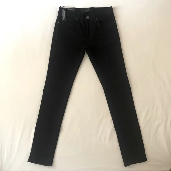 DSTLD Skinny Jeans
          
      NWT