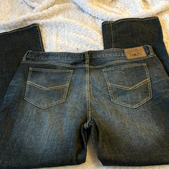 Ecko Unltd Mens Black Cotton Regular Fit Dark Wash Bootcut Denim Jeans Size 42