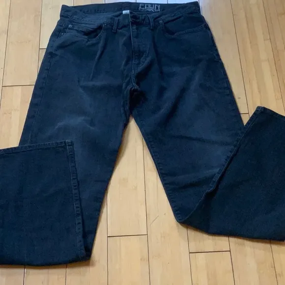 Like New EDUN Black Jeans, size 34