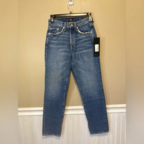 Edwin NWT Blue Straight Jeans High-Rise Versatile
              
      NWT