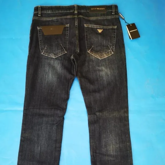 EMPORIO ARMANI
          
      NWT